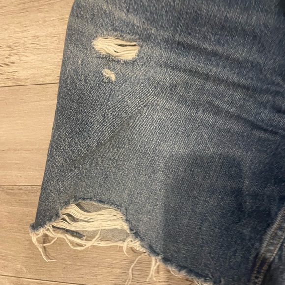 Zara Blue Distressed Jean Shorts - Picture 10 of 10